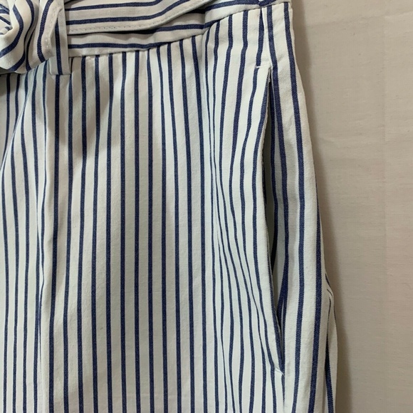 Talbots Women NWT Tie Waist Wide Leg Crop Pants in Blue Stripe Size 10 - Picture 4 of 8